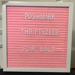Alphabet pink mesh Message board